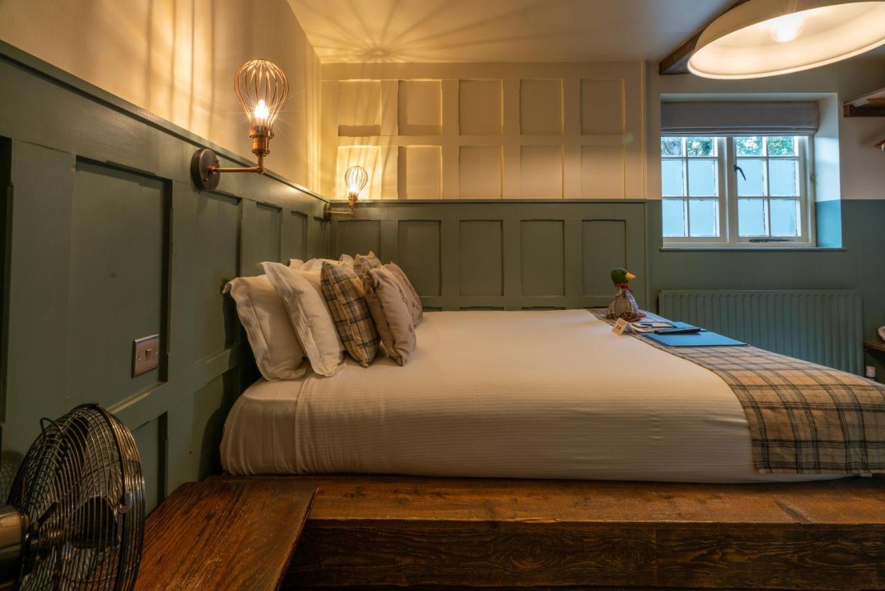 Bourne Valley Inn Saint Mary Bourne Eksteriør billede